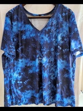 Women's V-Neck Tie-Dye Short Sleeve Swim Top - Blue
